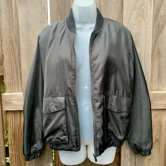 Women’s Zip-Up Bomber Jacket Forever 21 - Picture 3 of 9